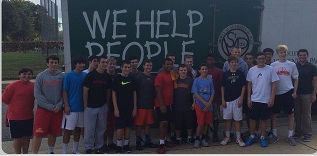 Lending a Helping Hand: Sophomore GSO’s Clothing Drive Comes to a Successful&nbsp;End