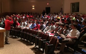 Mr. Scott Cole ’95 inspires students to persevere through the challenges of their lives, explaining that faith in God and determination to overcome difficulties go hand-in-hand.